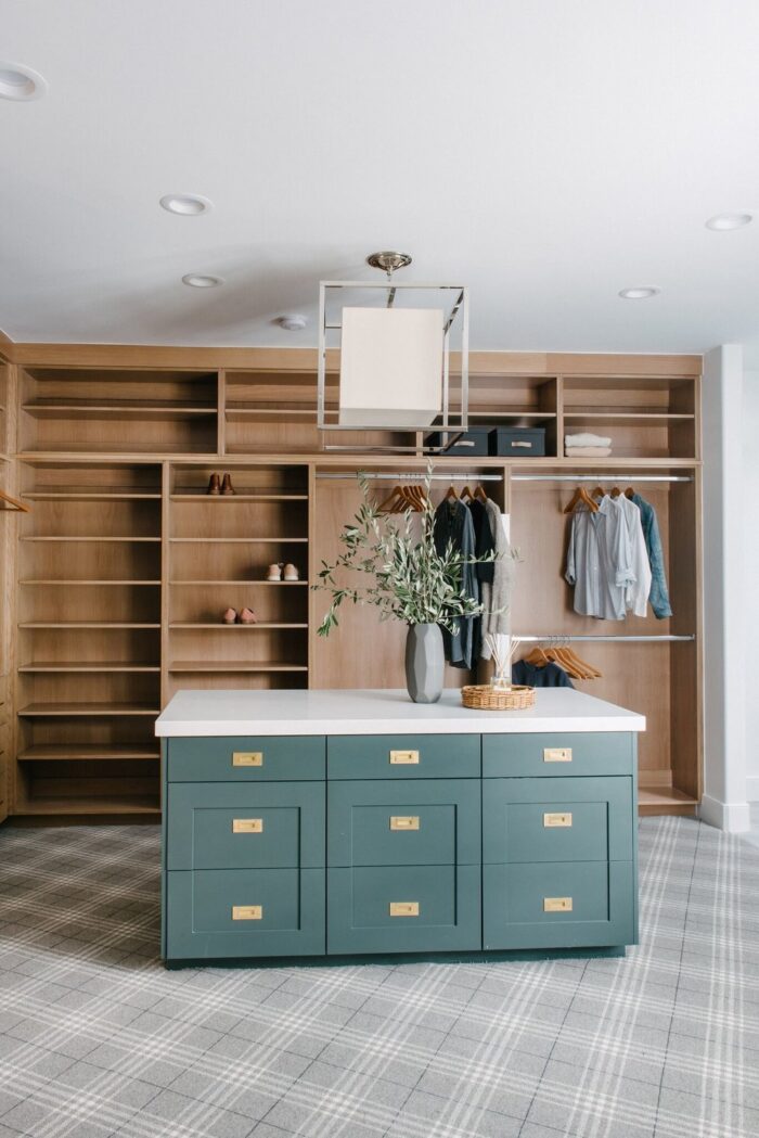 McGee29_preview Walk-In Closet